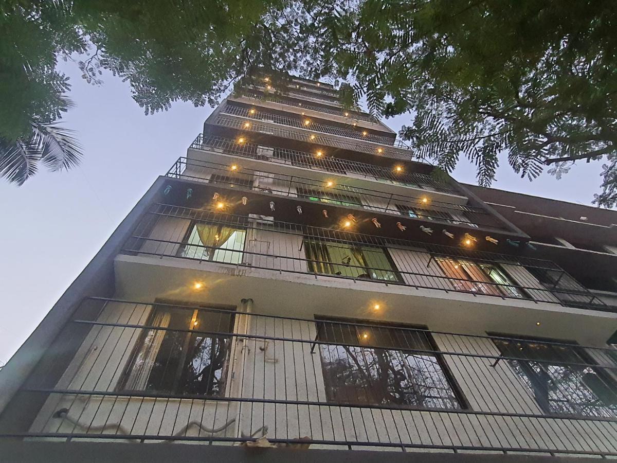 Osi Apartments Khar West Mumbai  Buitenkant foto
