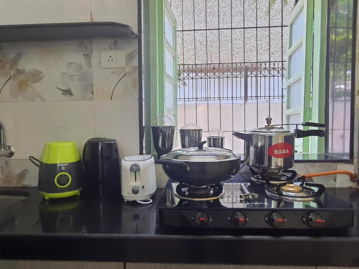 Osi Apartments Khar West Mumbai  Buitenkant foto