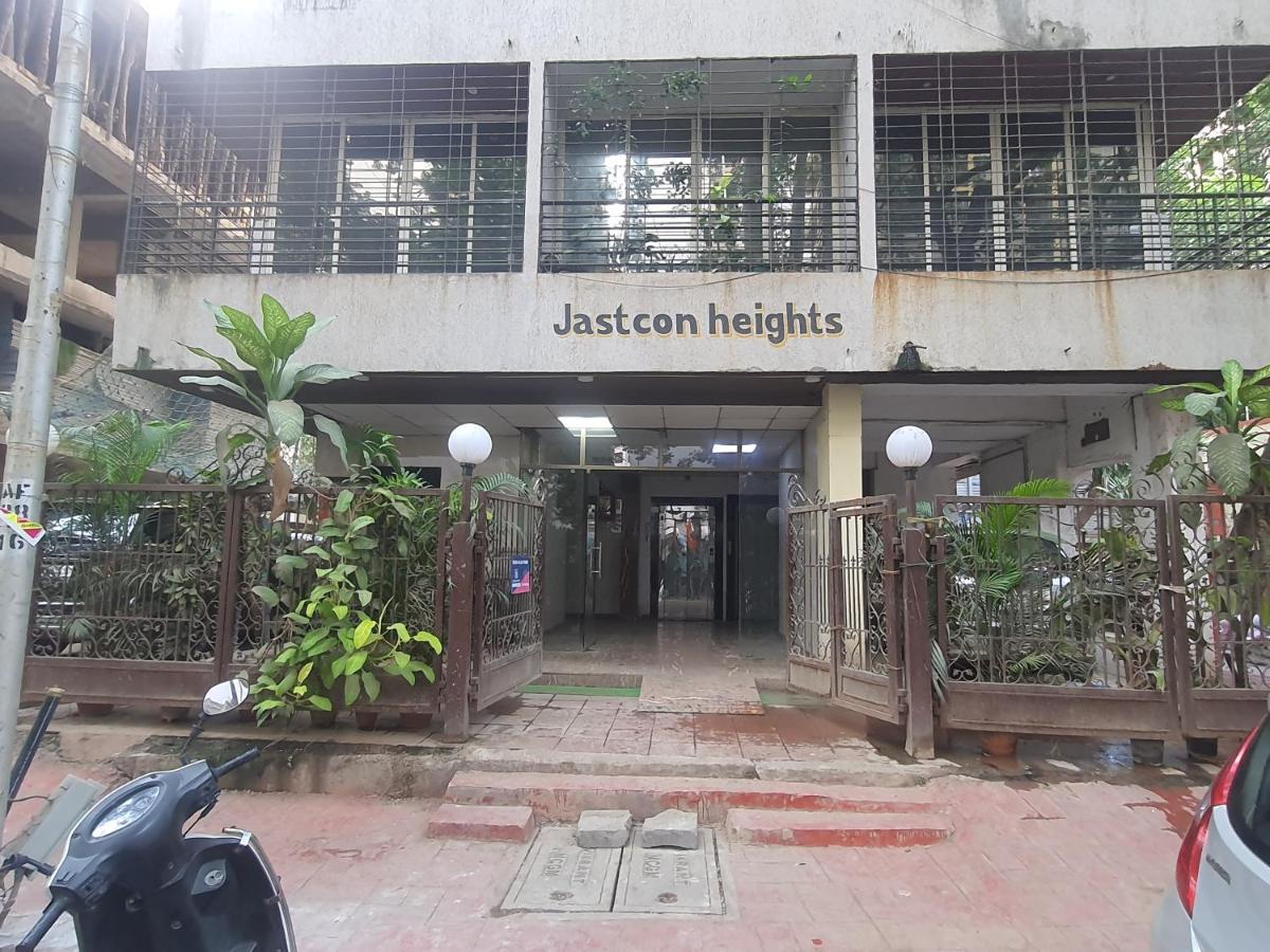 Osi Apartments Khar West Mumbai  Buitenkant foto