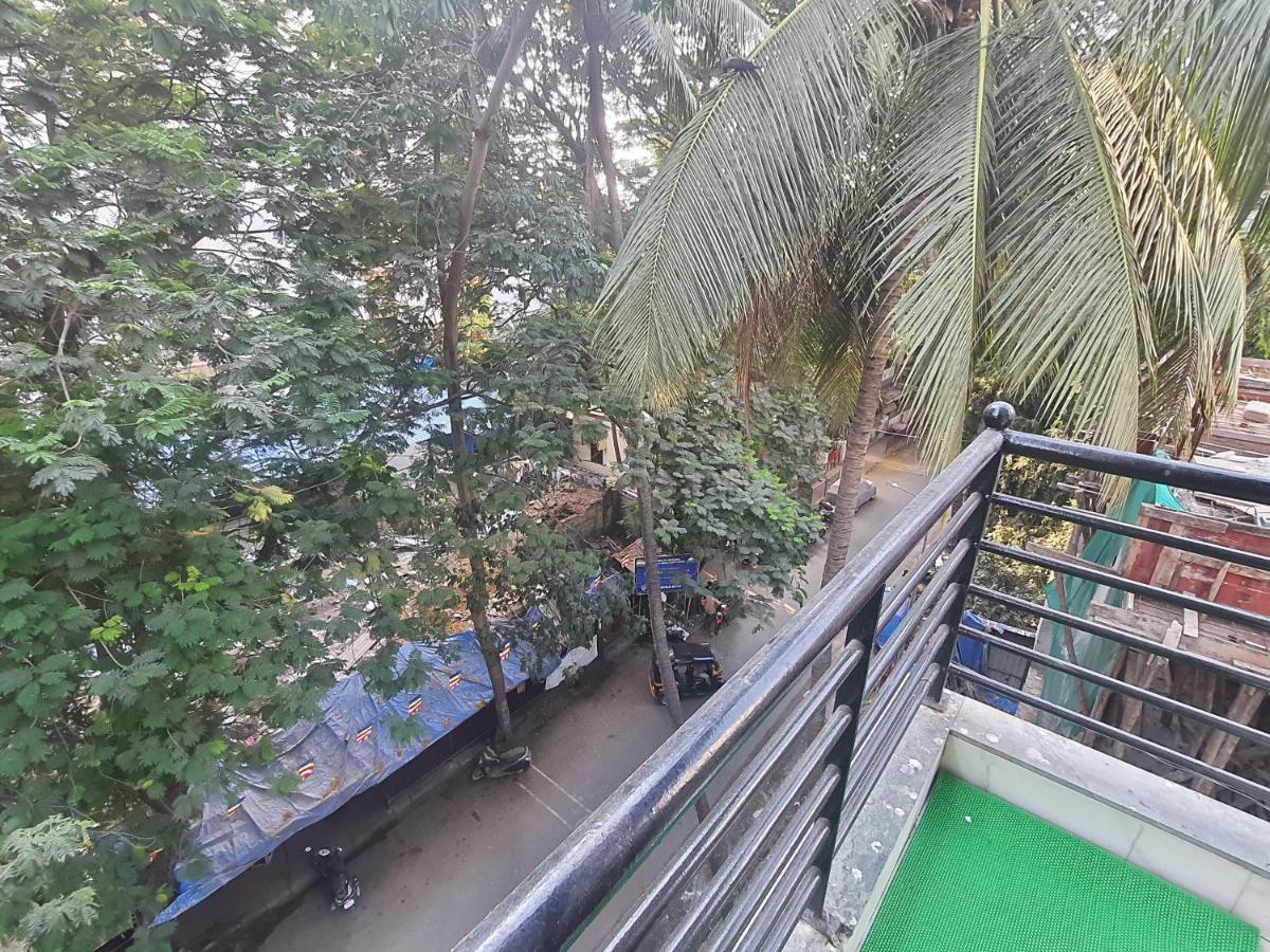 Osi Apartments Khar West Mumbai  Buitenkant foto
